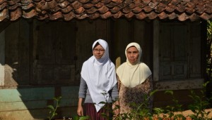 UGM, reviana, beasiswa